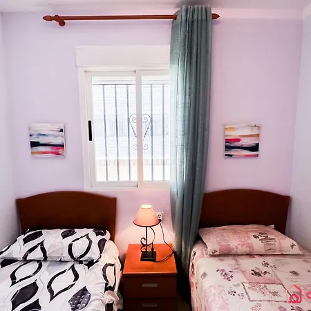 Vistoso Y Colorido Apartment *
